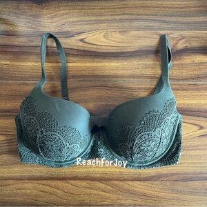 Victoria's Secret Body By Victoria Lined Demi 38DD Forest Green Lace Detail